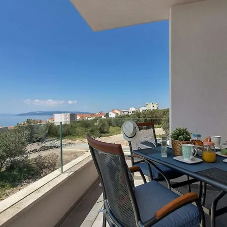 Charming Tissa With Sea View Μακάρσκα