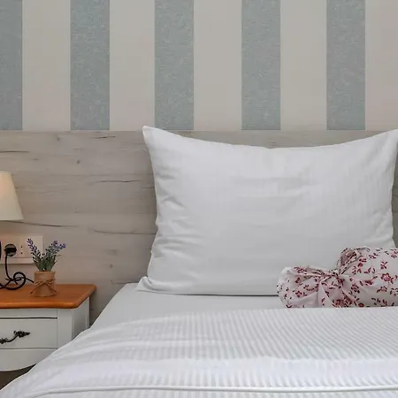 Charming Tissa With Sea View * Μακάρσκα